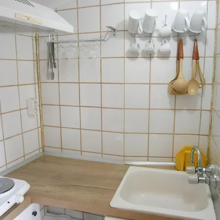 Family White House Otel