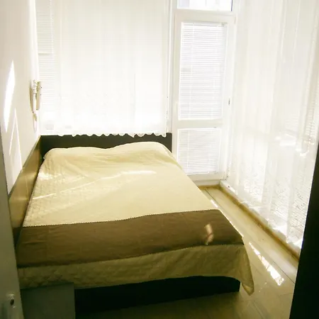 Otel Family White House 2*