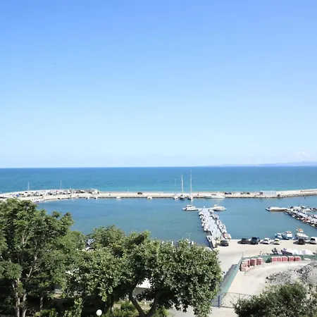 Family White House Otel Ahyolu